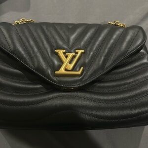 Louis Vuitton quilted bag. Used once